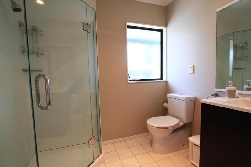 Pacific View Bed and Breakfast - image 11