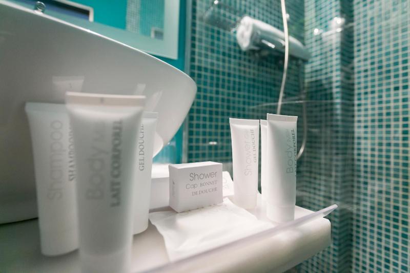 Deluxe Plus Double Room - Attic image 2