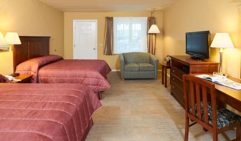 Standard Double Room image 2