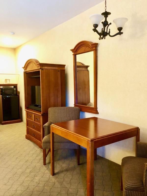 Deluxe Room image 4