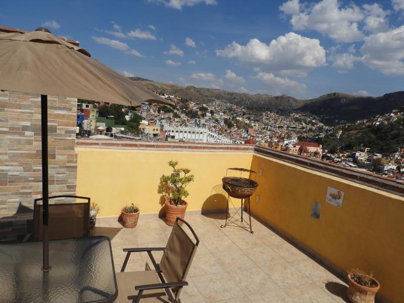 La Lotería Panoramic House & Rooftop by Lunian - image 15