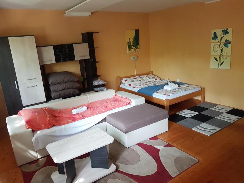 Superior Triple Room image 2