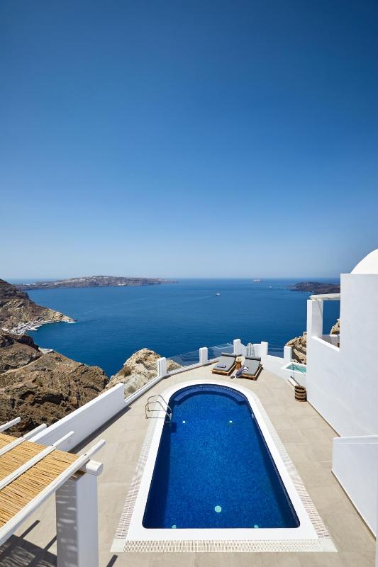 Villa Ianthi with Private Pool and Caldera View image 3