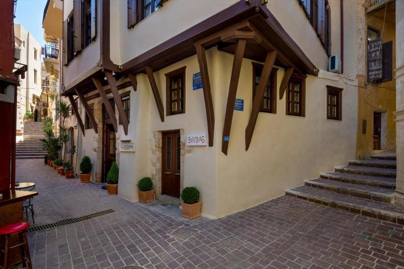 ELG Contessa Boutique Hotel - image 6