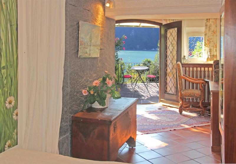 Barony romantic villa - image 42