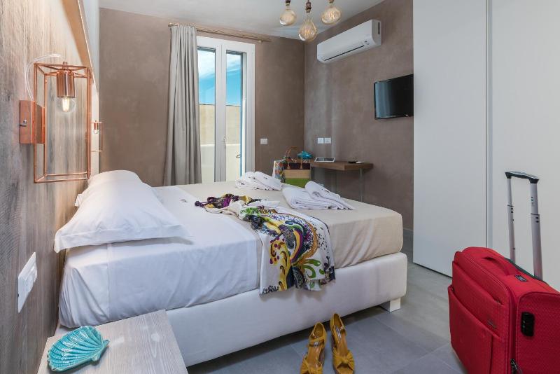 Isule Rooms & Breakfast - image 36