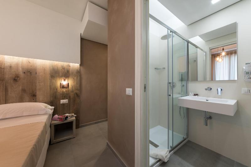 Isule Rooms & Breakfast - image 14