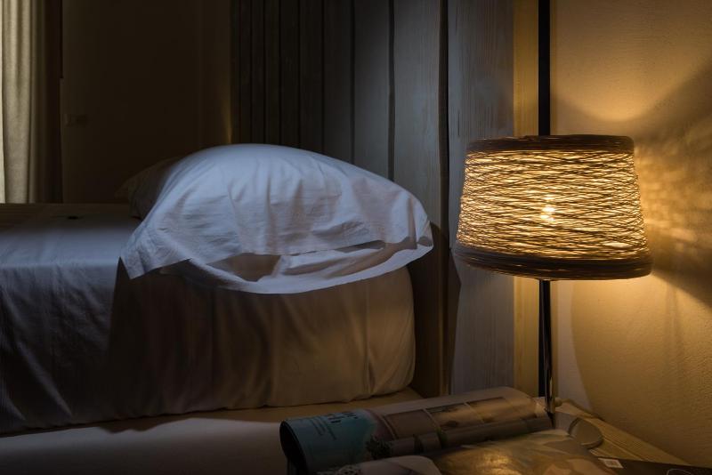 Deluxe Double Room image 4