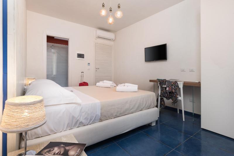 Superior Double or Twin Room image 3