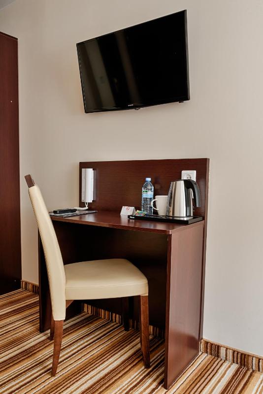 Single Room image 4