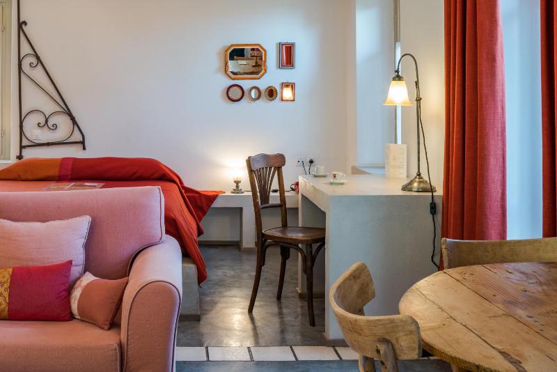 Superior Suite image 1