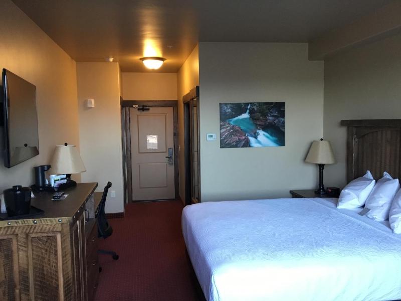 King Room - Non-Smoking image 2