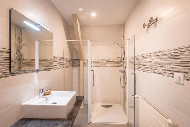 Double Room with Shower image 1