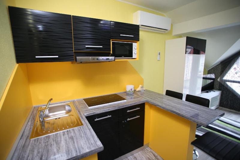 Deluxe Apartment image 4