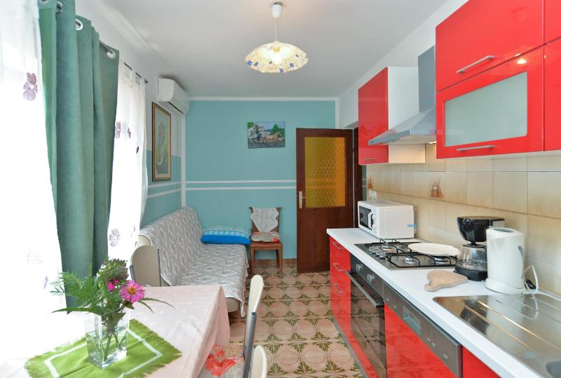 Apartment image 2