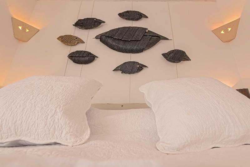 Deluxe Double Room image 3