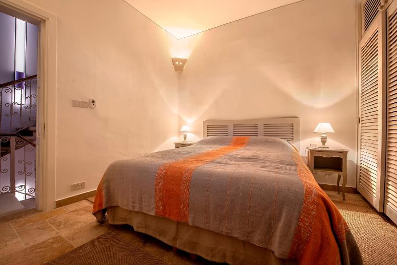 Double Room image 1