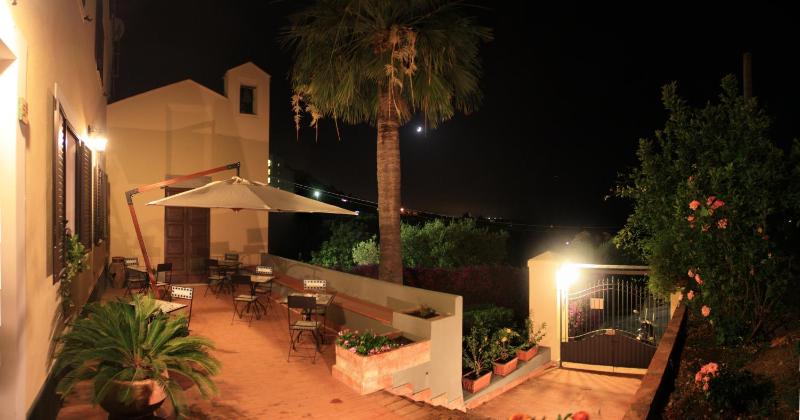 Bouganville B&B - image 35