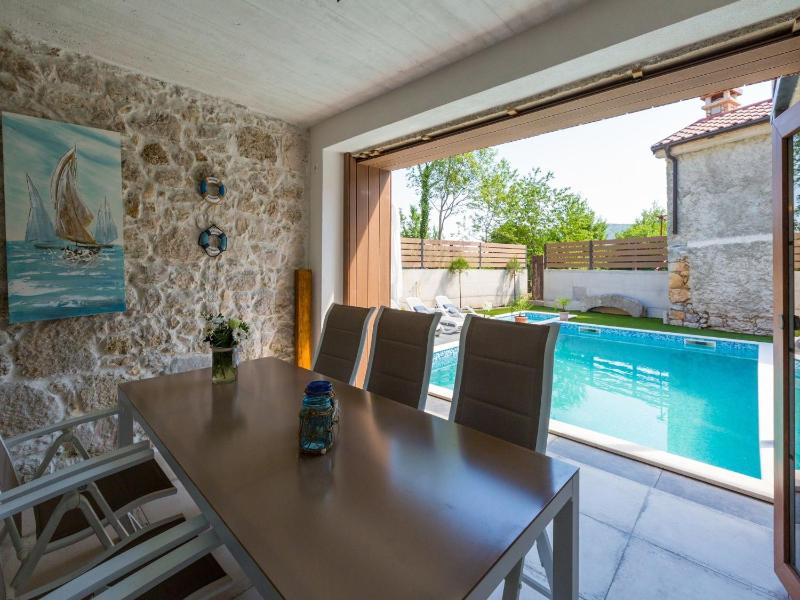 Three-Bedroom Villa image 3