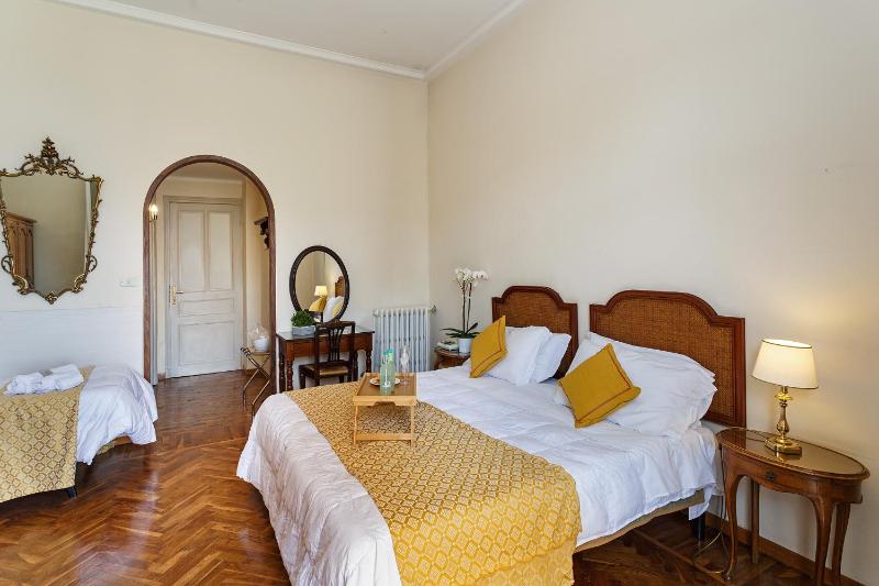 Triple Room image 1