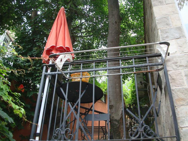 Deluxe studio with Patio  image 4
