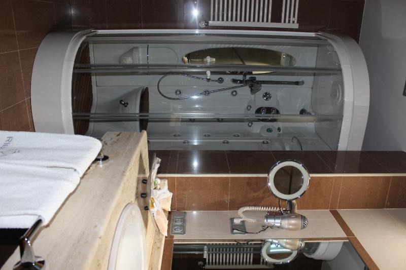 Suite image 1
