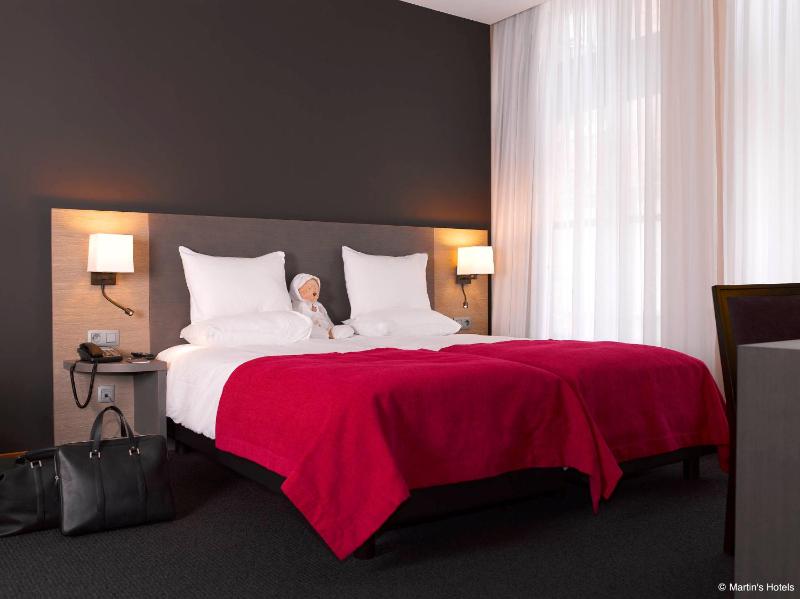 Double Room - Disability Access image 3