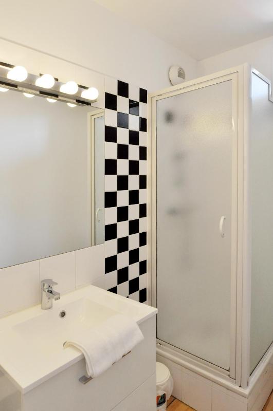 Large Duplex Apartment image 2