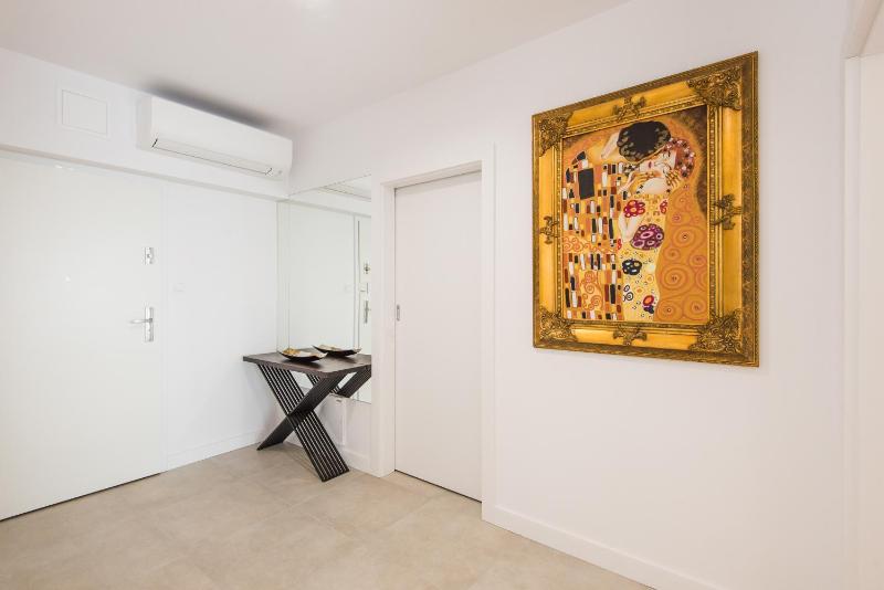 Super-Apartamenty International Fair - image 36