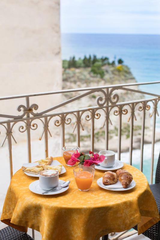 Blu Tropea Maison - image 21
