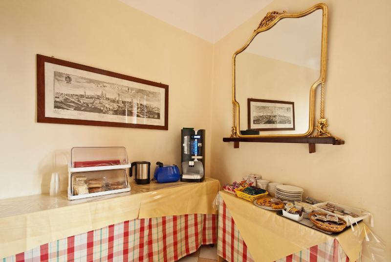 Economy Single Room image 2