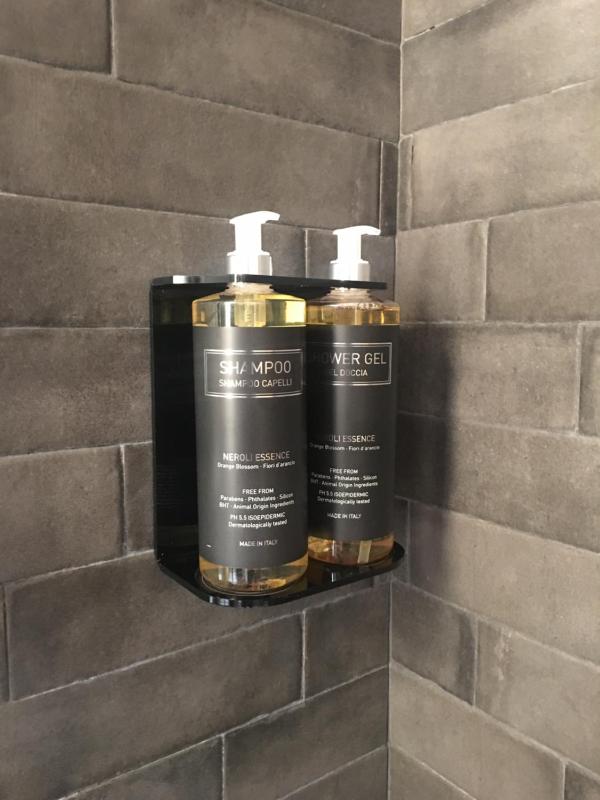 Small Double or Twin Room image 4