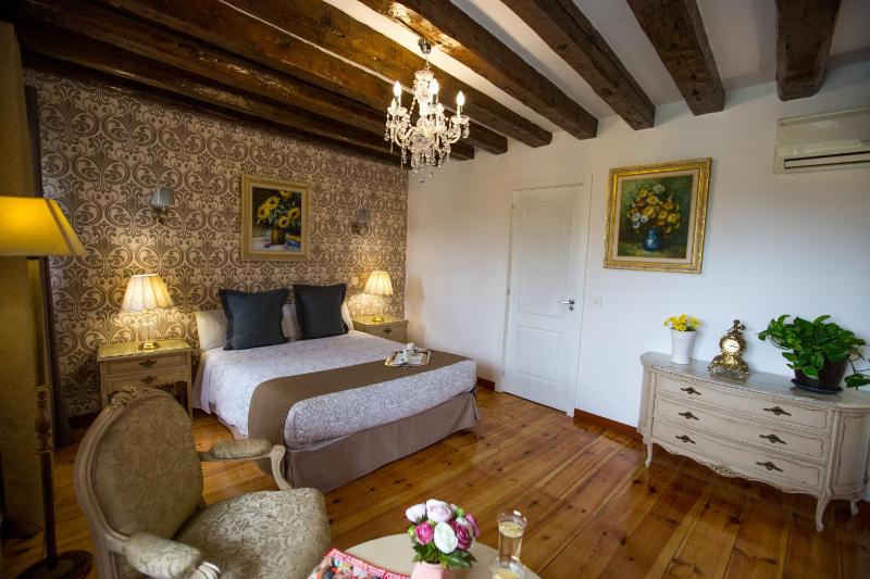 Double Room with View image 3