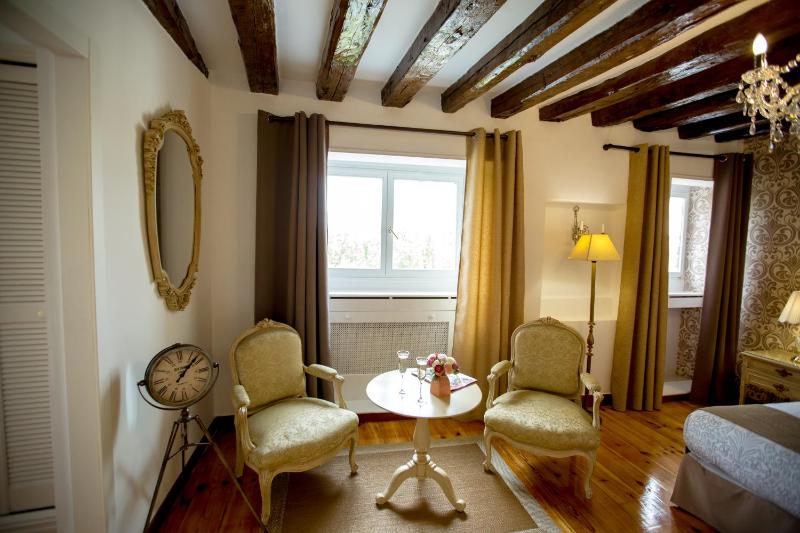 Double Room with View image 2
