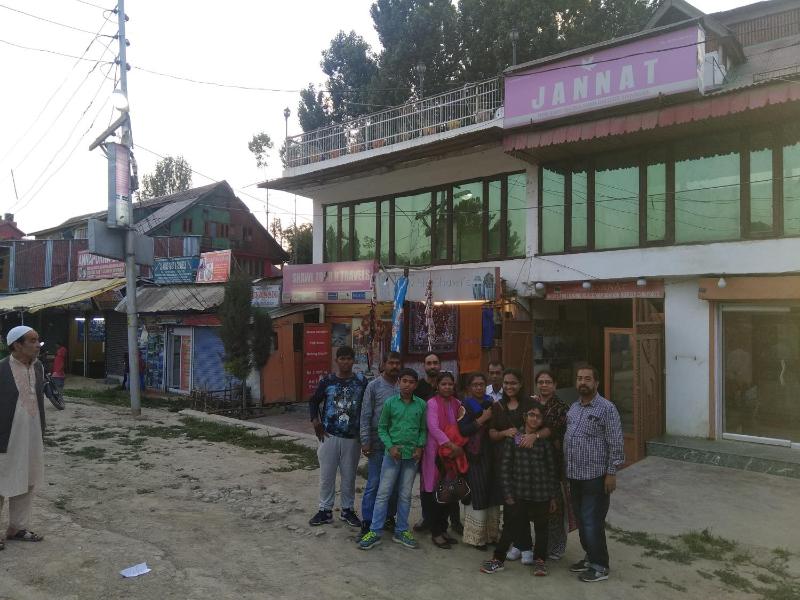 Hotel Jannat - image 12