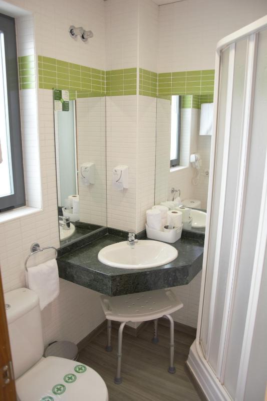 Double Room image 2