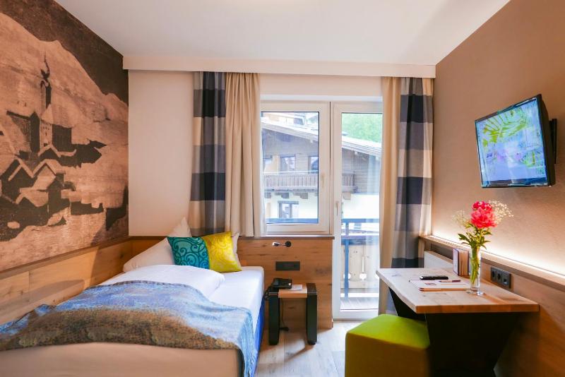 Single Room image 1