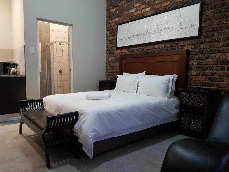 Private Apartments & Biz Stays Pretoria - image 16