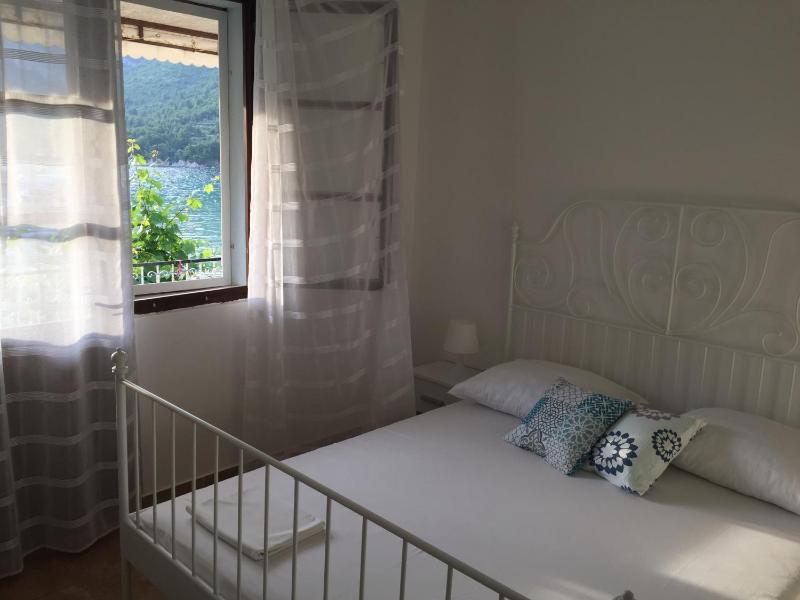 Apartment with Sea View image 2