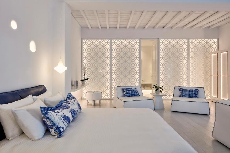 Honeymoon Suite Private Pool and Sea View image 3
