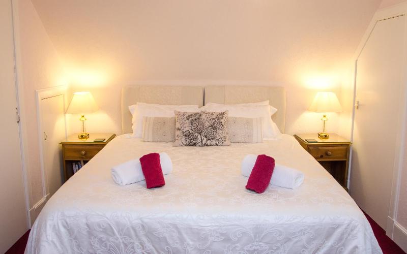 Quadruple Room image 1