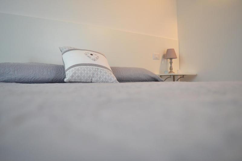 Double Room image 3