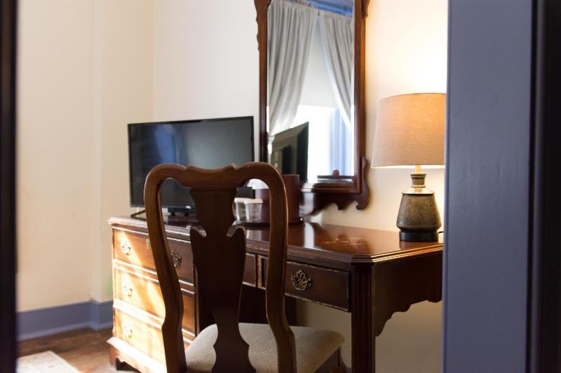 Standard Double or Twin Room image 2