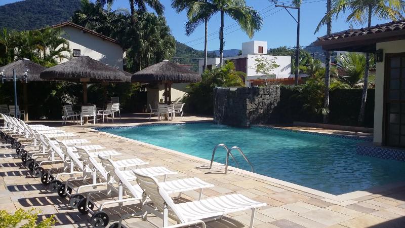Condominio RESIDENCIAL Via Marina na Praia da Enseada - image 1
