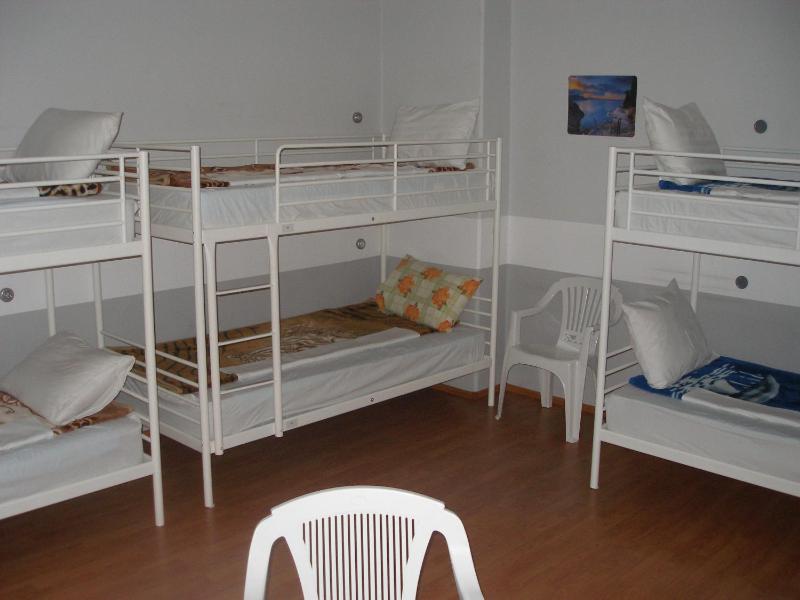 Single Bed in 6-Bed Dormitory Room image 3