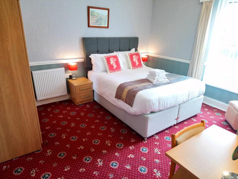 Superior Double Room image 1