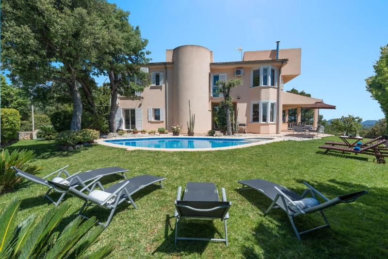 Four-Bedroom Villa image 4