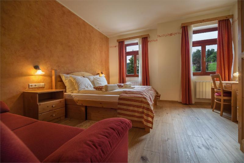 Two-Bedroom Apartment with Terrace image 3