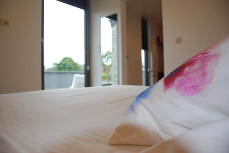 Double Room with Terrace image 3