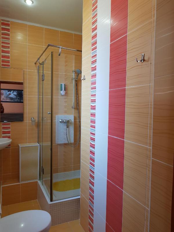 Standard Double Room image 2